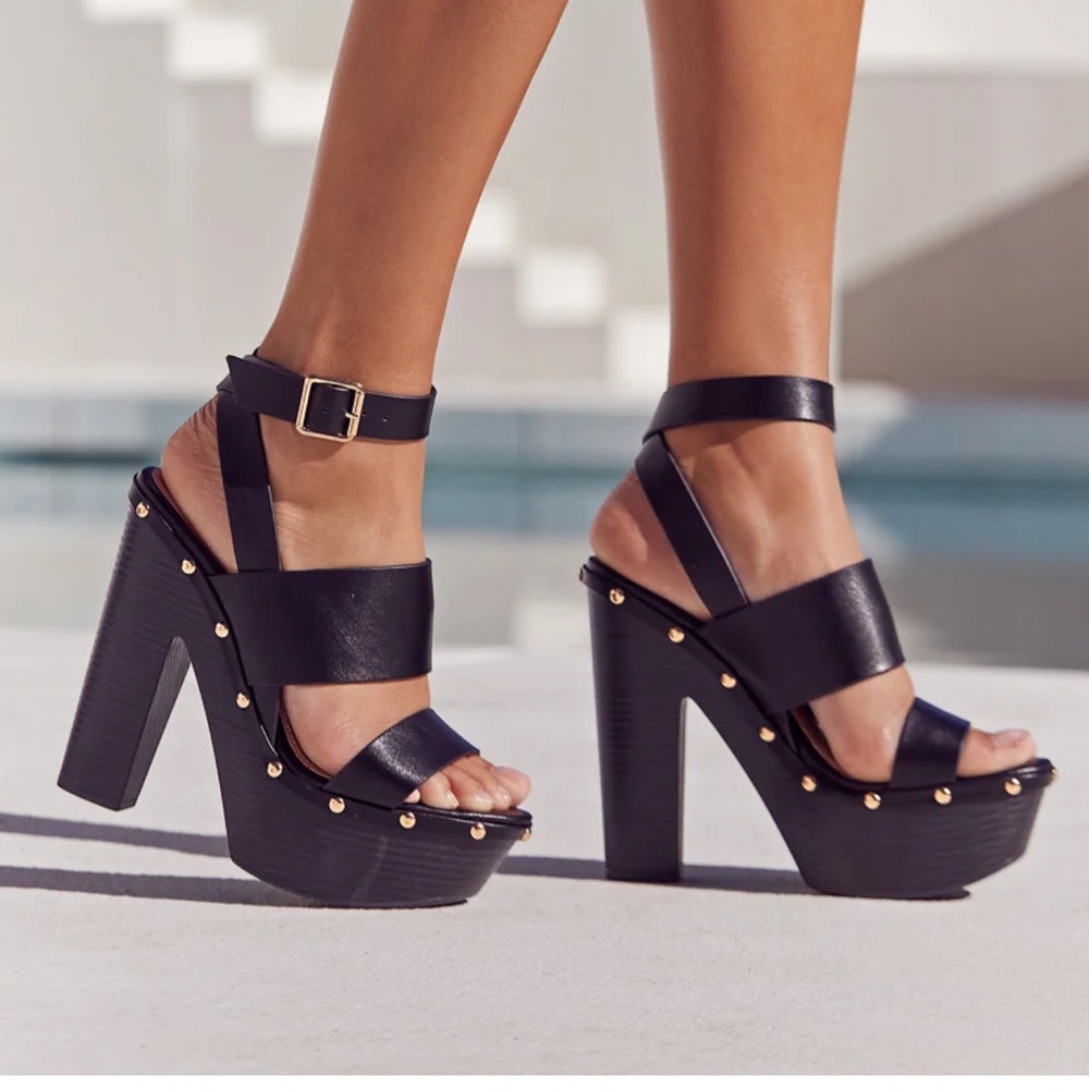 Sold Out Francisca Heeled Sandal